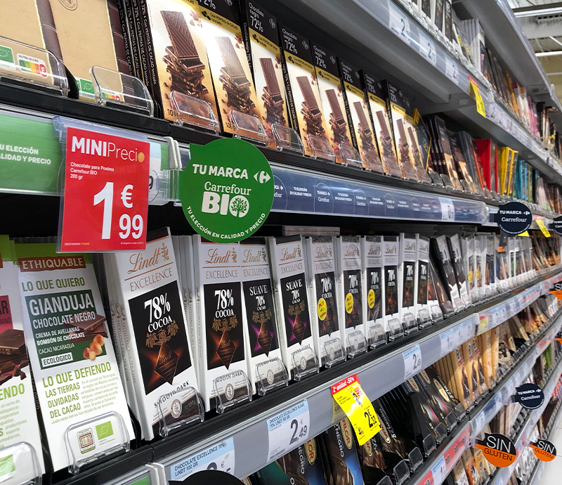 Communication visuelle en soldes : comment mettre en avant offres et produits dans votre point de vente