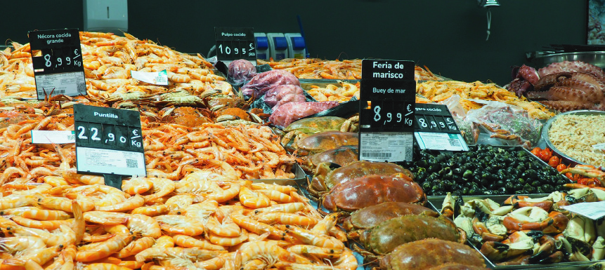 OM Retail diseña un innovador portaprecios para la sección de frescos