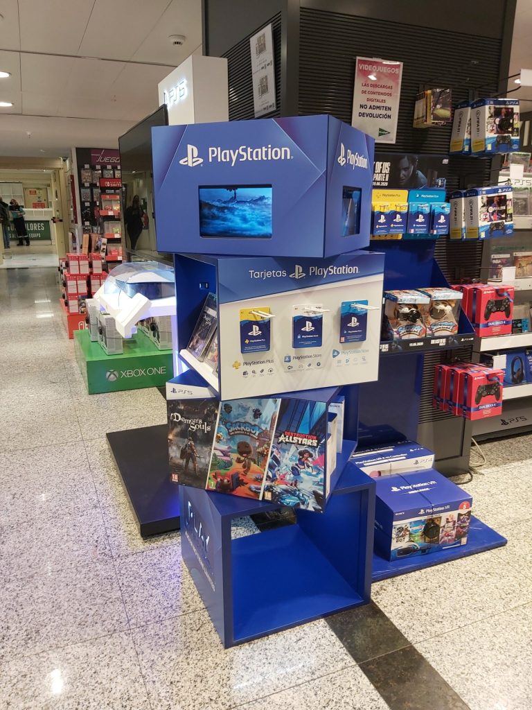 SONY Lanza la PS5 en punto de venta con la colaboración de OM Retail